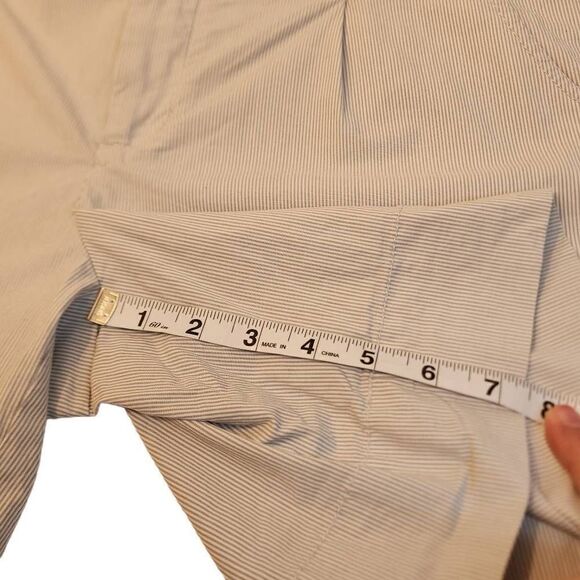 Gap Roll-Up Pinstripe Stretch Shorts Women's Size 10 Button Accents Double Hook - Picture 13 of 14